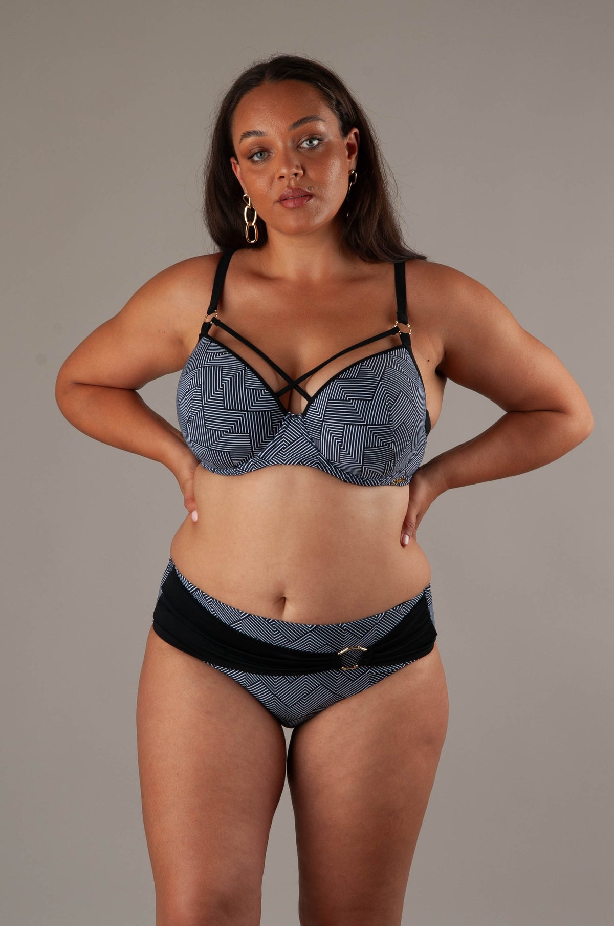 SAPPH Sunrise High Brief Geometric Print